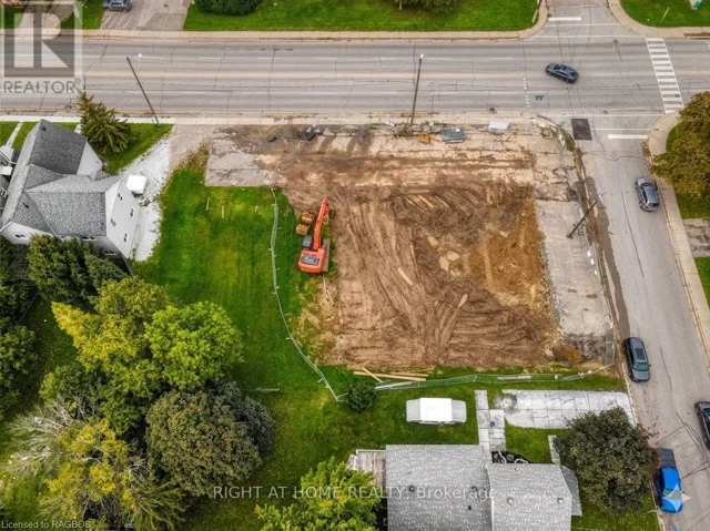 1543 9TH AVENUE E, Owen Sound, Ontario N4K3E9