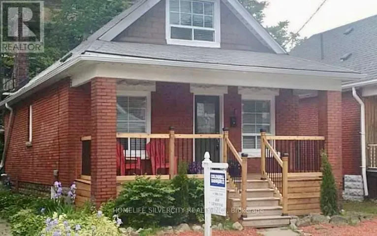 24 WEBBER AVENUE, Hamilton (Stinson), Ontario L8N1W3