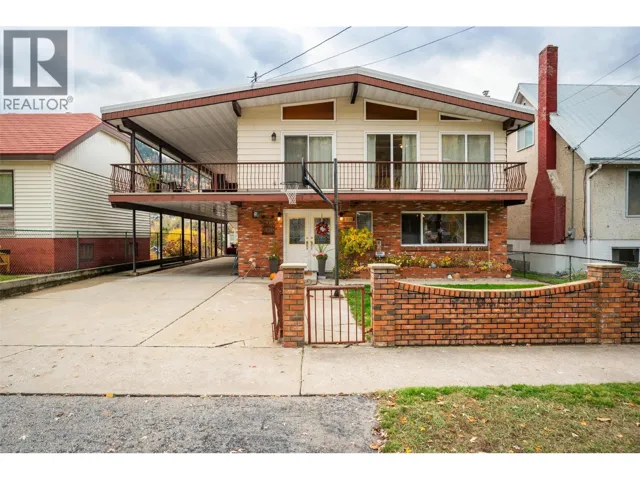 1224 Third Avenue, Trail, British Columbia V1R1P2