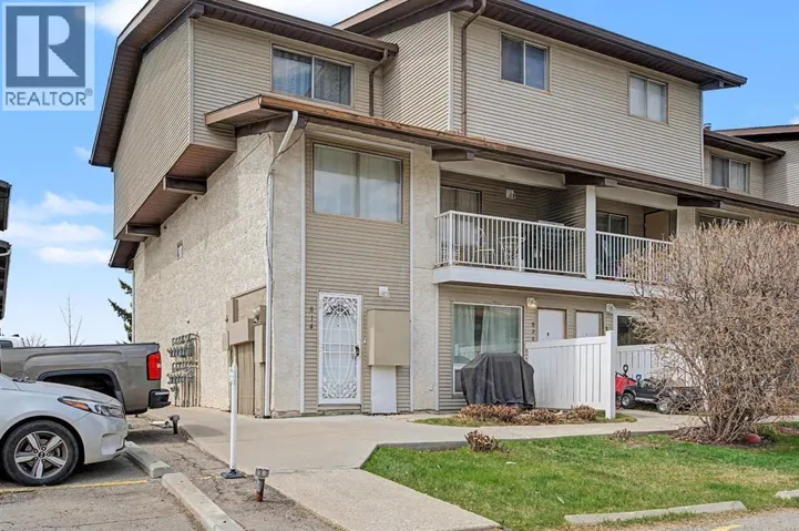 814, 200 Brookpark Drive SW, Calgary, Alberta T2W3E5
