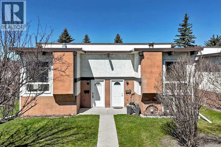 241 Pinemont Road NE, Calgary, Alberta T1Y2R4