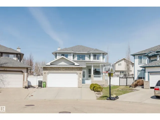 8608 160A AV NW, Edmonton, Alberta T5Z3K2