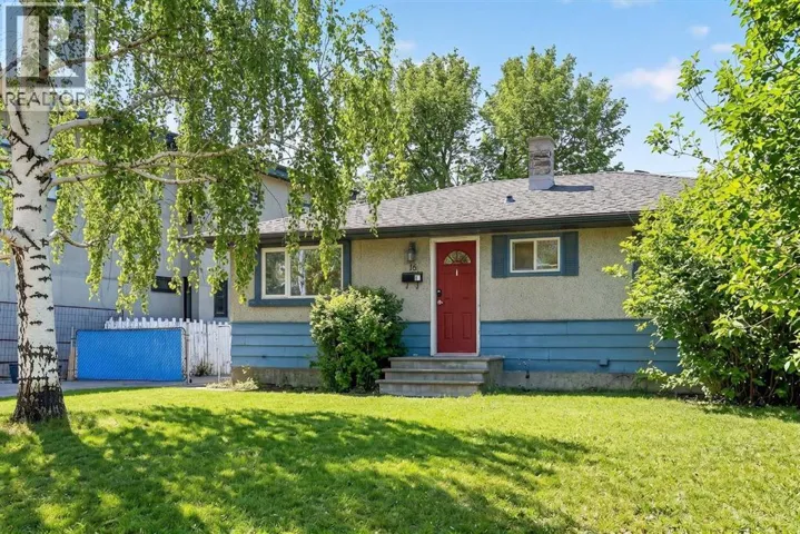 16 Heston Street NW, Calgary, Alberta t2k2c1