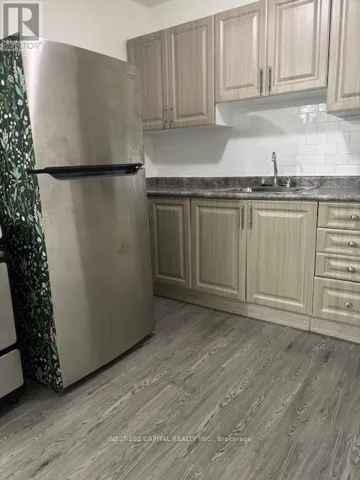 4 - 2544 EGLINTON AVENUE W, Toronto (Beechborough-Greenbrook), Ontario M6M1T1