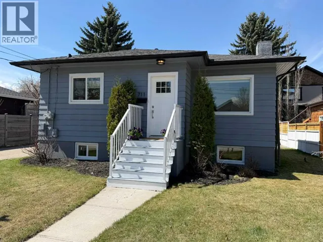711 14A Street SE, Calgary, Alberta T3G3K7