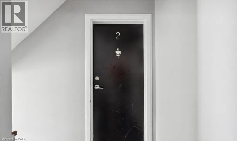 262 PATRICIA Avenue Unit# 2, Kitchener, Ontario N2M1J9