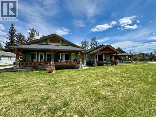 451 13TH Avenue, Invermere, British Columbia V0A1K4