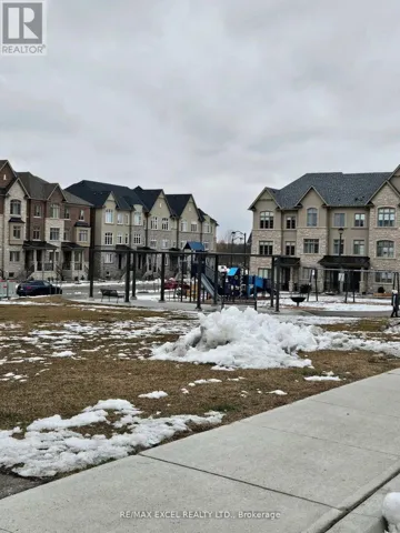 28 ISLAND GREEN LANE, Markham (Angus Glen), Ontario L6C0Y7