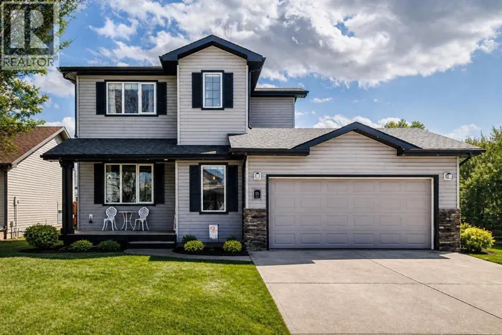 15 Skara Brae Close, Carstairs, Alberta T0M0N0