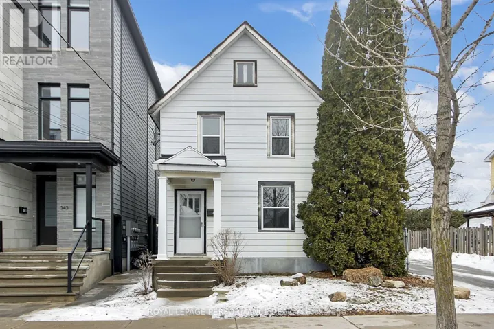 345 TWEEDSMUIR AVENUE, Ottawa, Ontario K1Z5N3