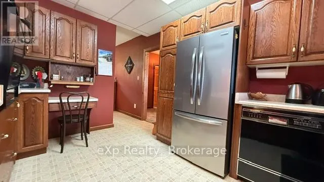 780