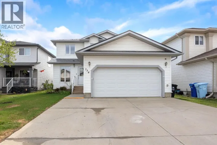 134 Cottonwood Creek Way, Fort McMurray, Alberta T9K2T9