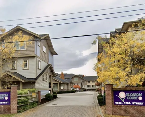 39 9533 N 130A STREET, Surrey, British Columbia V3V0B8
