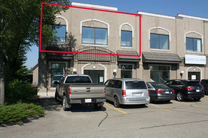 200 200, 6904 Roper Road, Edmonton, Alberta T6B3H9