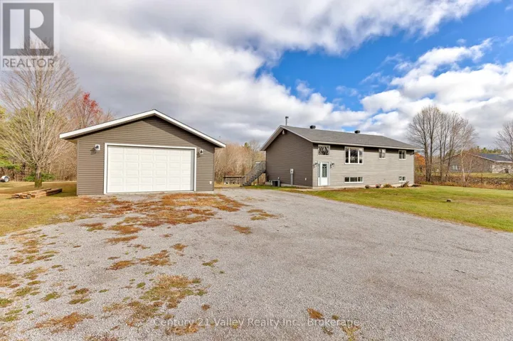 1776 LEMKE ROAD, North Algona Wilberforce, Ontario K8A6W5