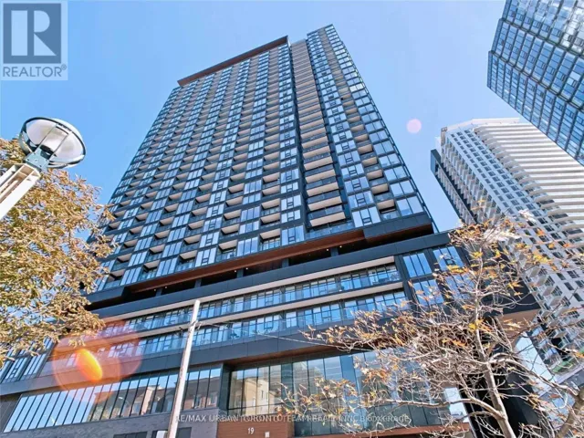 2007 - 19 WESTERN BATTERY ROAD, Toronto (Niagara), Ontario M6K3S4