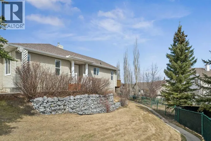 16, 117 Bow Ridge Drive, Cochrane, Alberta T4C2G9