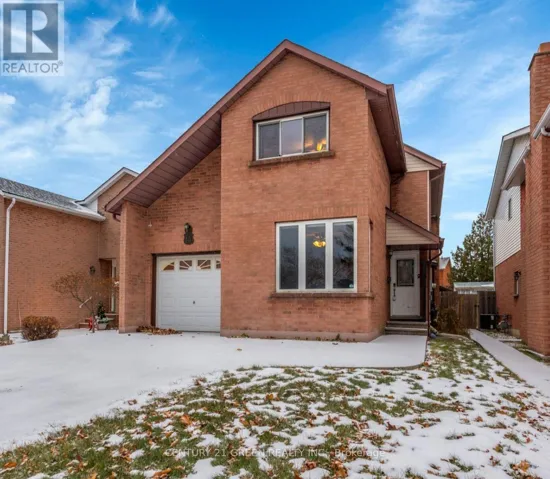MAIN & UPPER - 14 CLYDEBANK PLACE, Hamilton (Stoney Creek), Ontario L8E4K2