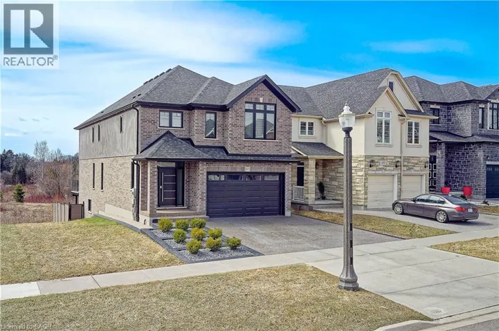 477 BLAIR CREEK Drive, Kitchener, Ontario N2P0H6