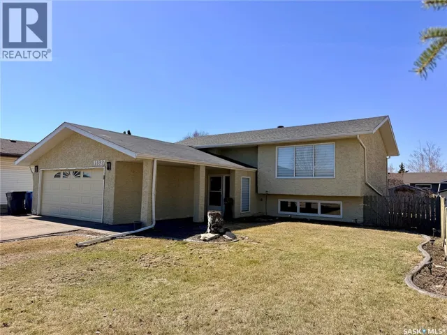 11337 Clark DRIVE, North Battleford, Saskatchewan S9A3P5