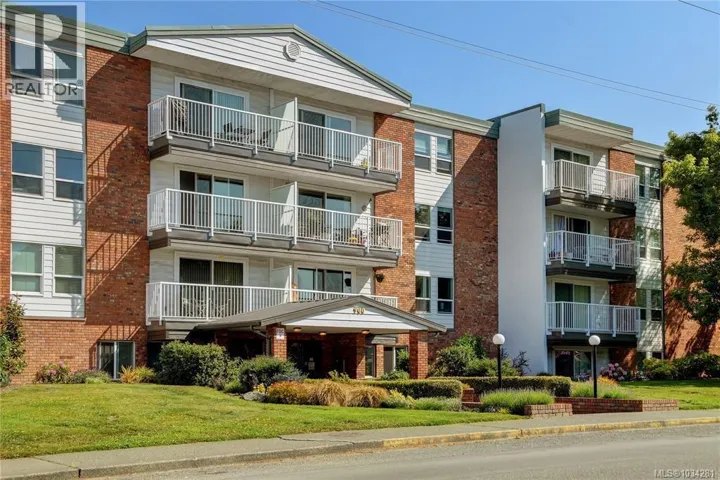 111 900 Tolmie Ave, Victoria, British Columbia V8X3W6