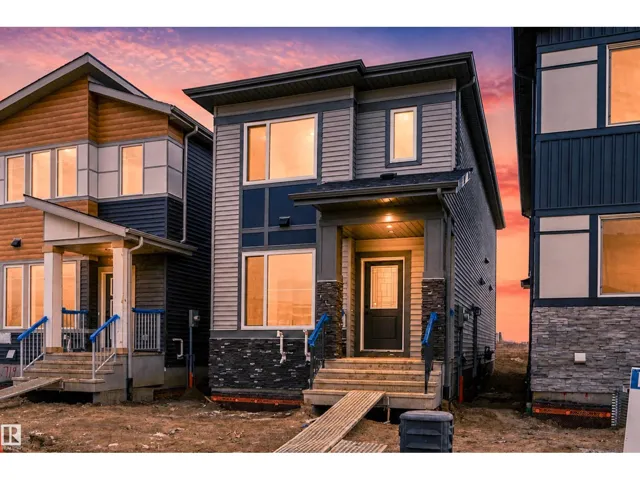 723 30 ST SW, Edmonton, Alberta T6X3M3
