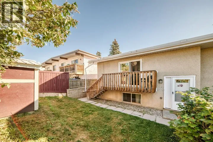 724D Raynard Crescent SE, Calgary, Alberta T2A1X7