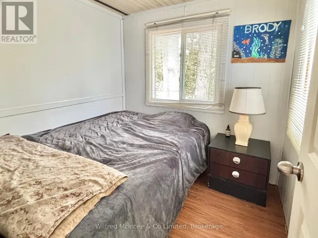 780
