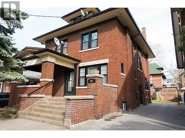 147 HOLTON AVENUE S, Hamilton (St. Clair), Ontario L8M2L6