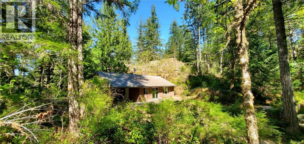 226 Bold Point Rd, Quadra Island, British Columbia V0P1H0