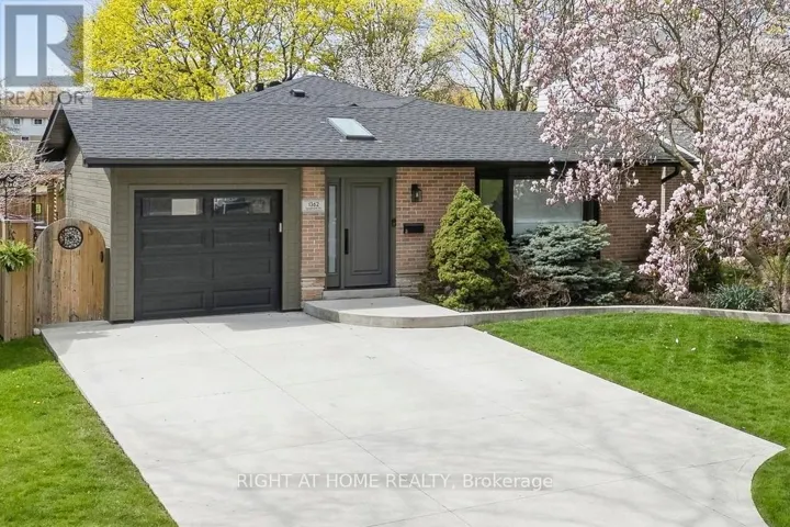 1362 SYCAMORE DRIVE, Burlington (Palmer), Ontario L7M1H2