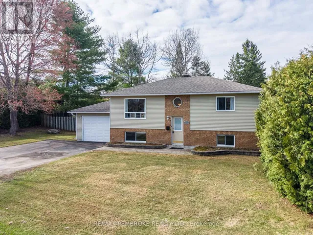 5 EDWARD STREET, Petawawa, Ontario K8H2P2