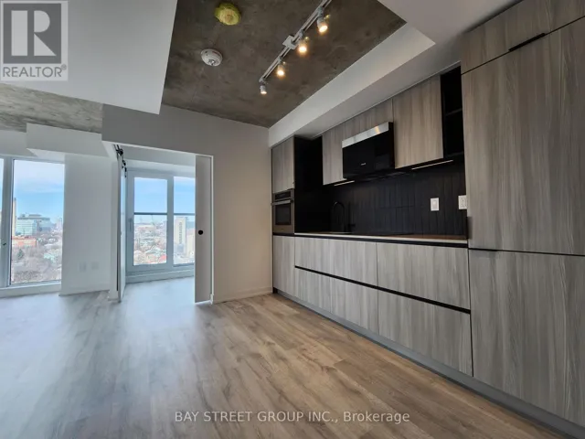 1307 - 2 AUGUSTA AVENUE, Toronto (Waterfront Communities), Ontario M5V0T3