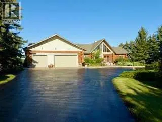 226101 88 Street E, Rural Foothills County, Alberta T1S3Y2