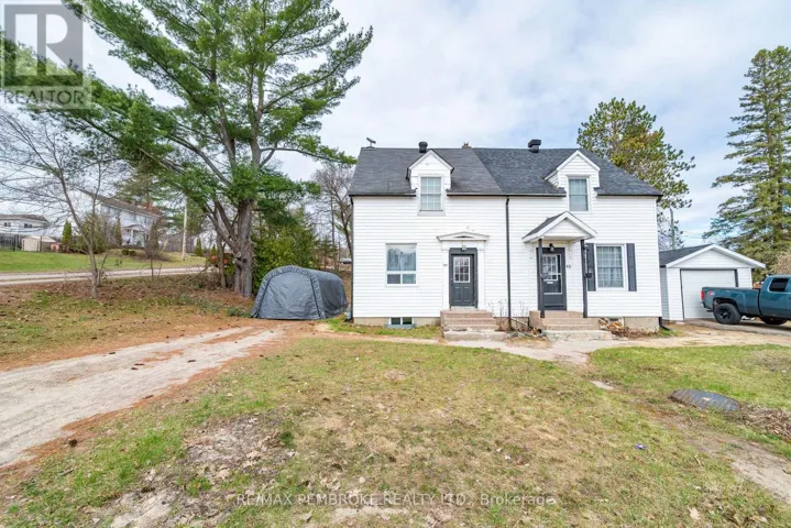 67 ALDER CRESCENT, Deep River, Ontario K0J1P0