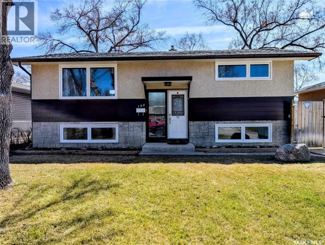102 Mollard CRESCENT, Regina, Saskatchewan S4T6J5