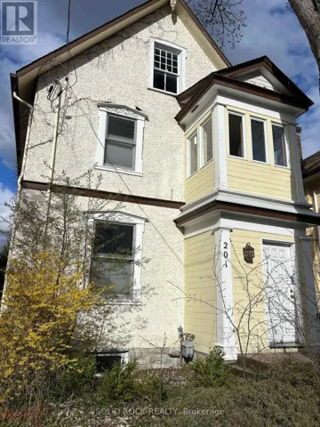 201 AUGUSTA STREET, Ottawa, Ontario K1N8C2