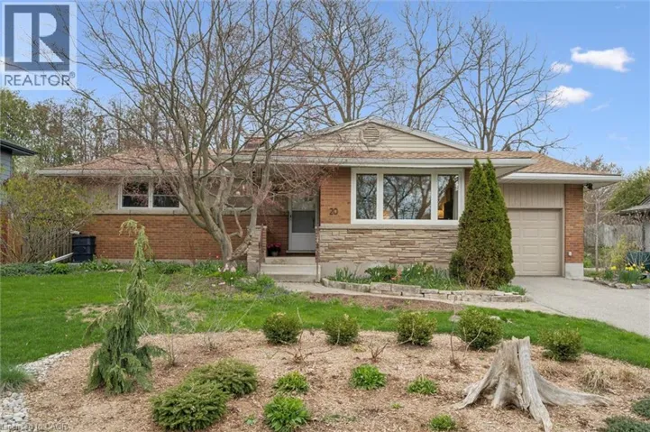 20 KATHERINE Crescent, Kitchener, Ontario N2M2K1