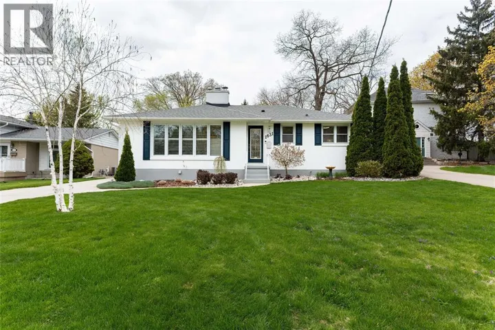 1631 MILLS STREET, Sarnia, Ontario N7S3P3