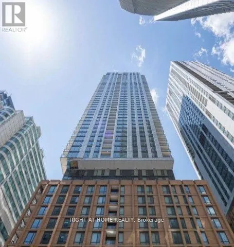 906 - 8 WIDMER STREET, Toronto (Waterfront Communities), Ontario M5V0W6