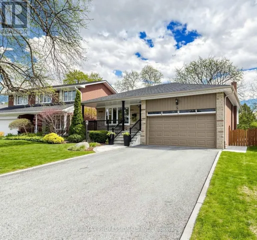 5 MUIRDALE AVENUE, Toronto (Willowridge-Martingrove-Richview), Ontario M9R2V3