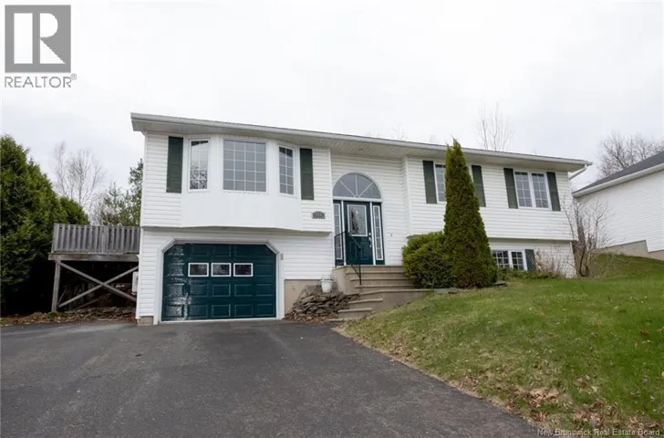 372 Kimble Drive, Fredericton, New Brunswick E3B6Y5