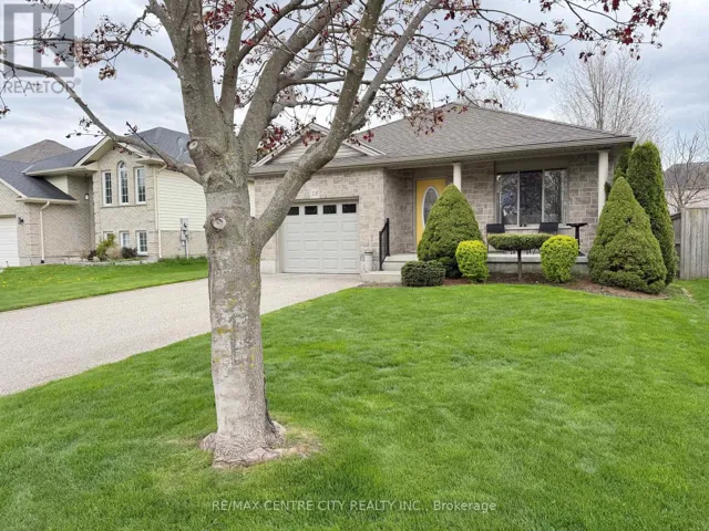 18 REDTAIL COURT, St. Thomas, Ontario N5R6L6