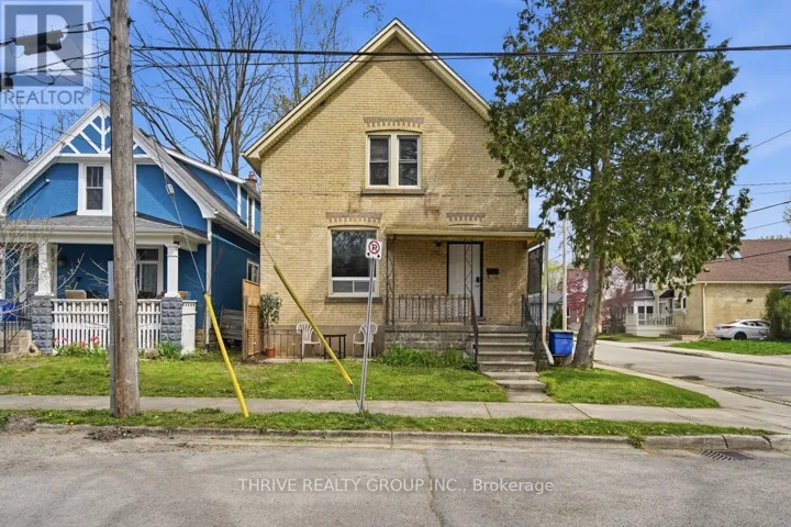 2 MOIR STREET, London North (North N), Ontario N6H1H8