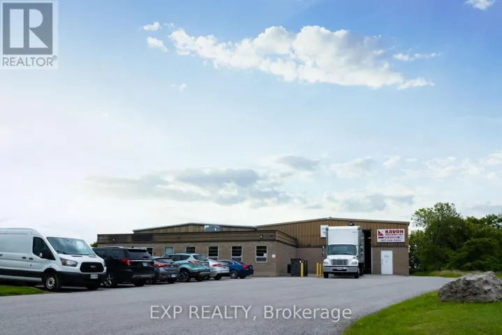 2 - 9 KEEFER ROAD, St. Catharines (Port Weller), Ontario L2M6K4