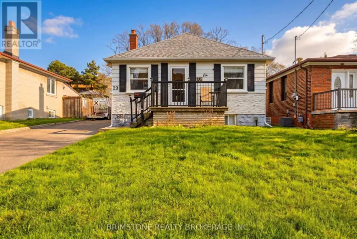 29 RIDGE ROAD, Toronto (Downsview-Roding-CFB), Ontario M3M1C6