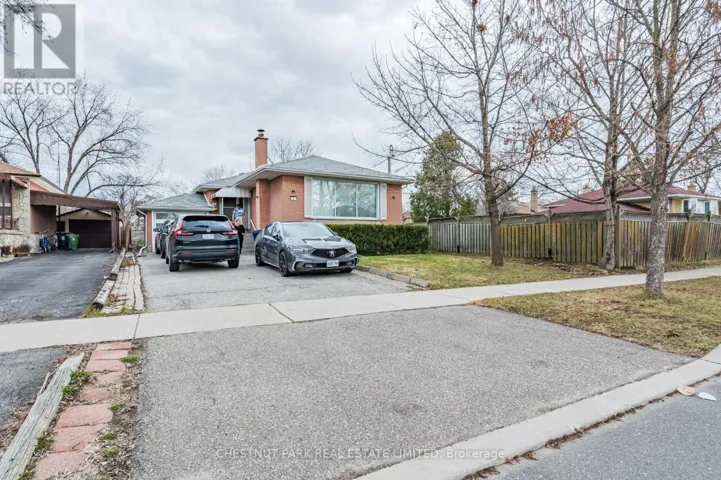 LOWER - 3 SANCTBURY PLACE, Toronto (Eringate-Centennial-West Deane), Ontario M9C4M4