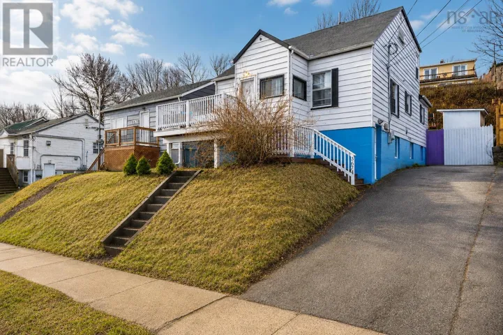 3674 lynch Street, Halifax, Nova Scotia B3K3L2