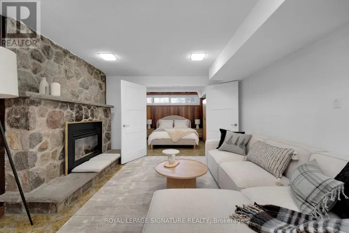LOWER - 49 SYLVADENE PARKWAY, Vaughan (East Woodbridge), Ontario L4L2M5