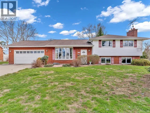 2725 BOUFFARD ROAD, LaSalle, Ontario N9H1W3